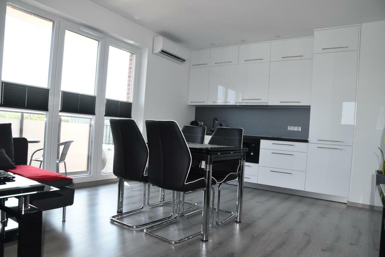Apartament 102 G&W Apartment Wroclaw Luaran gambar