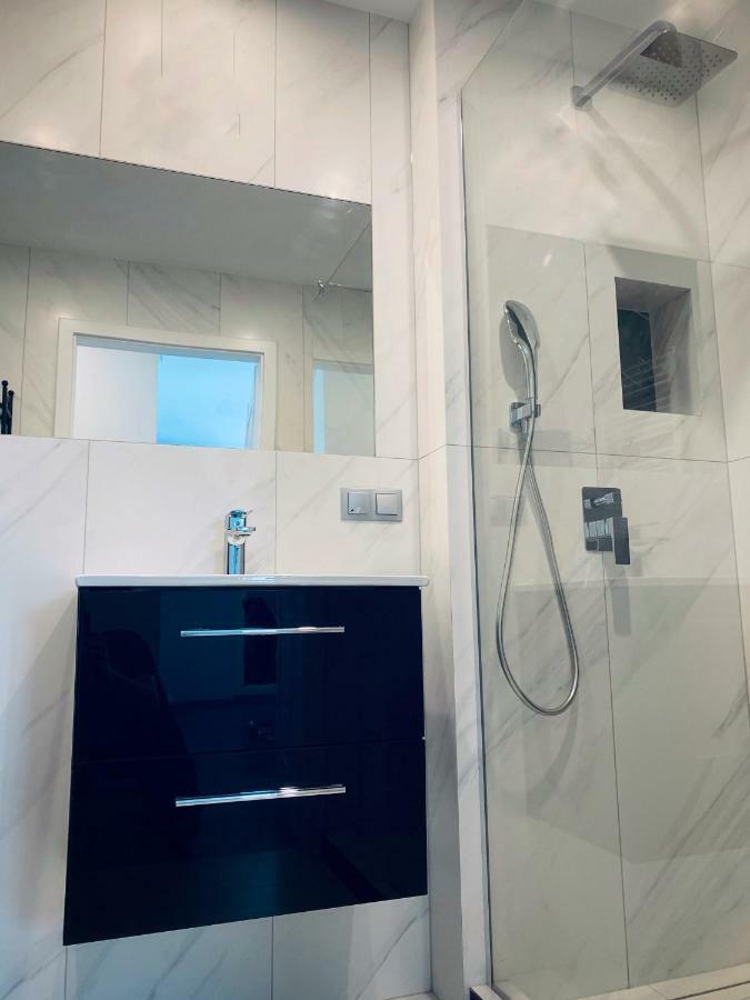Apartament 102 G&W Apartment Wroclaw Luaran gambar