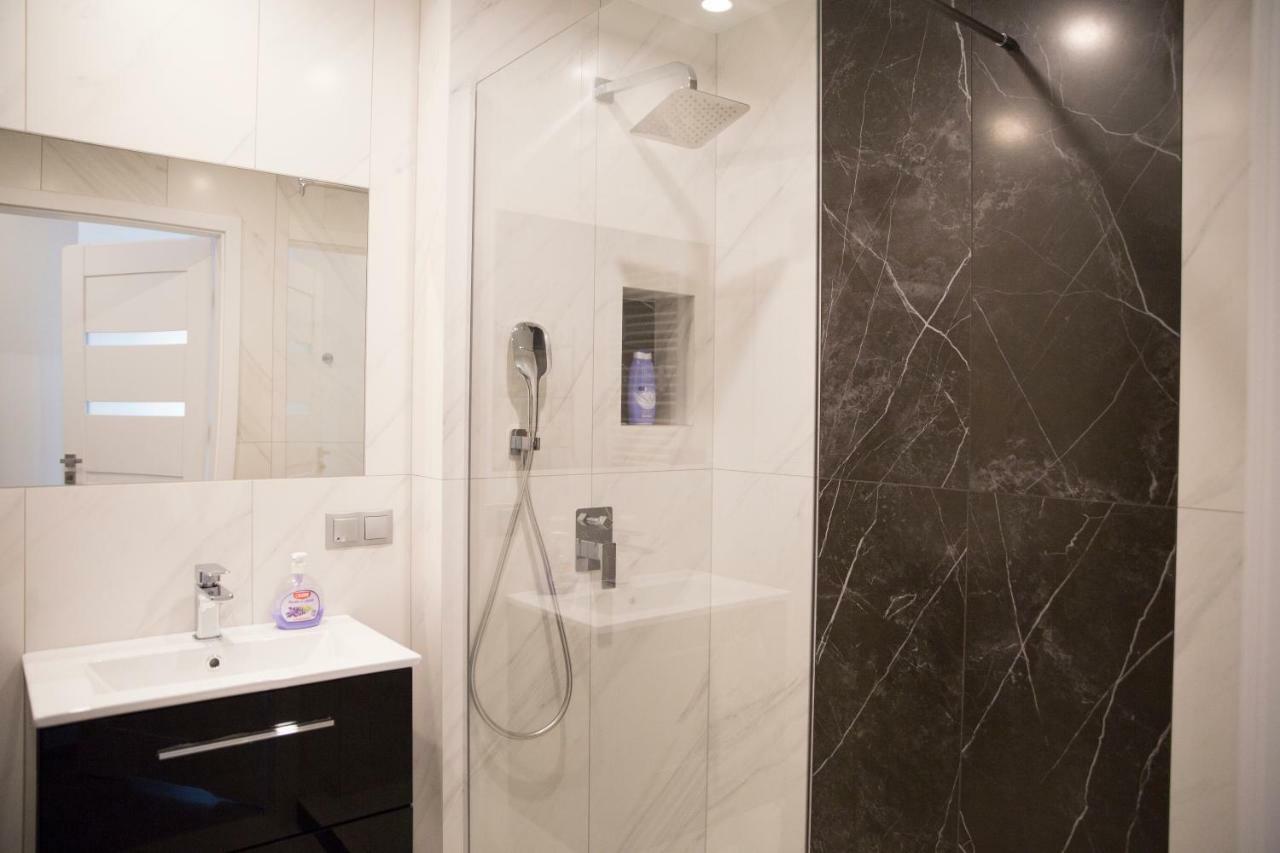Apartament 102 G&W Apartment Wroclaw Luaran gambar