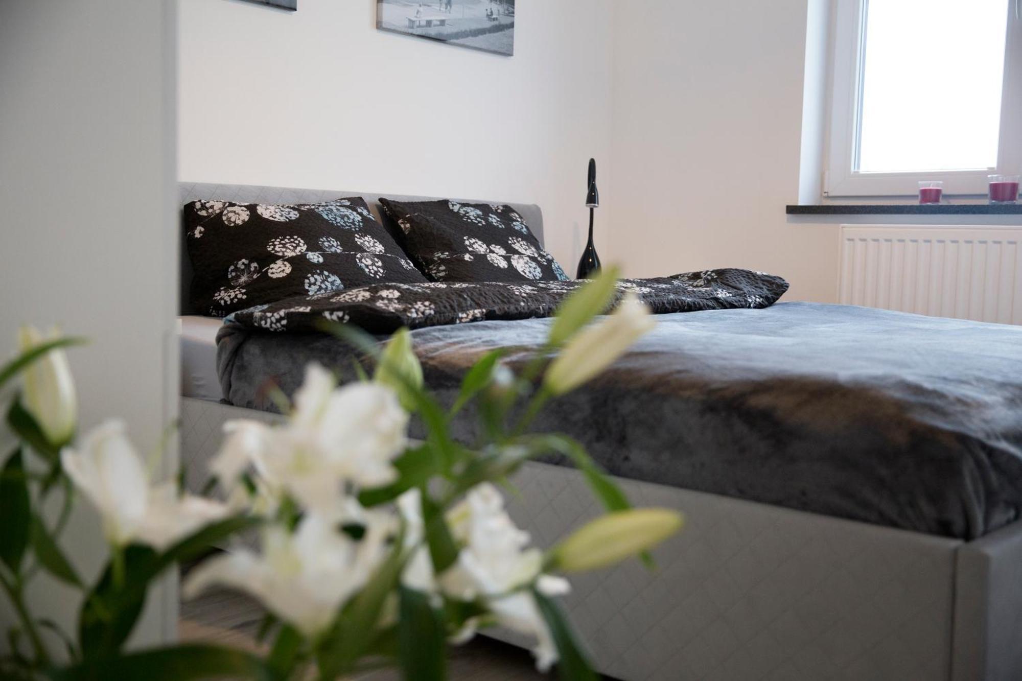 Apartament 102 G&W Apartment Wroclaw Luaran gambar